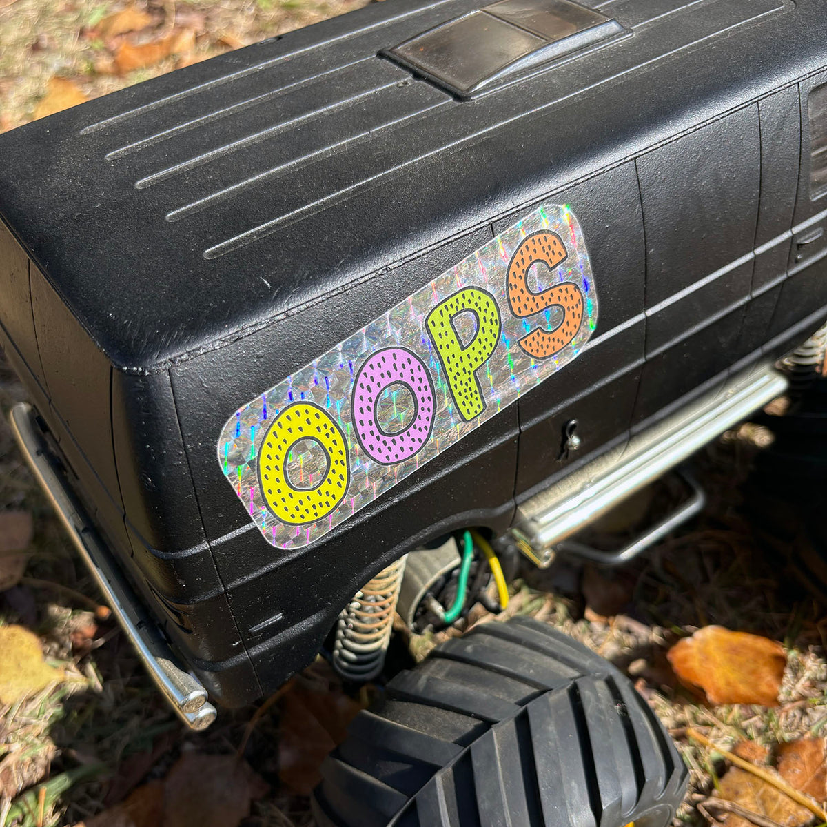 OOPS ロゴステッカーセット – tempra online store