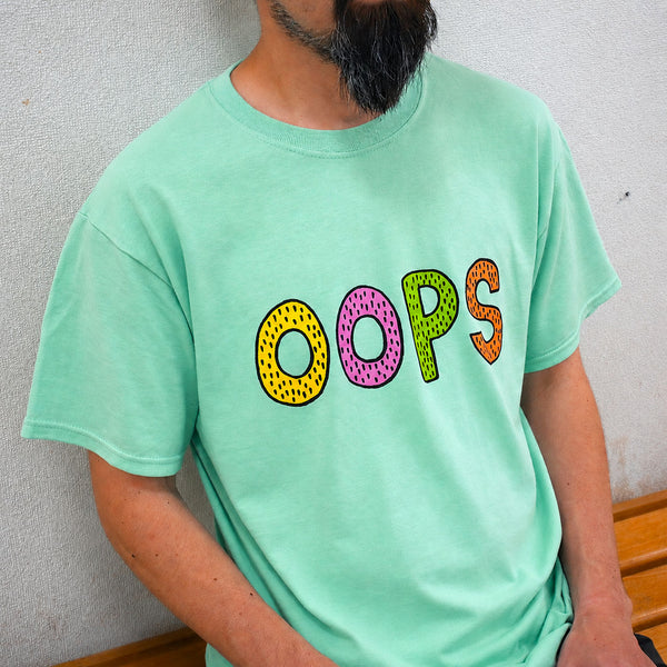 OOPS Tシャツ
