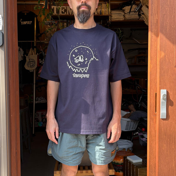 RUI NAKAMURA × tempra Tシャツ ‐ ネイビー - tempra online store