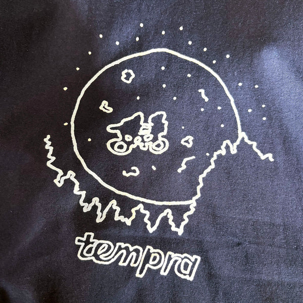 RUI NAKAMURA × tempra Tシャツ ‐ ネイビー - tempra online store