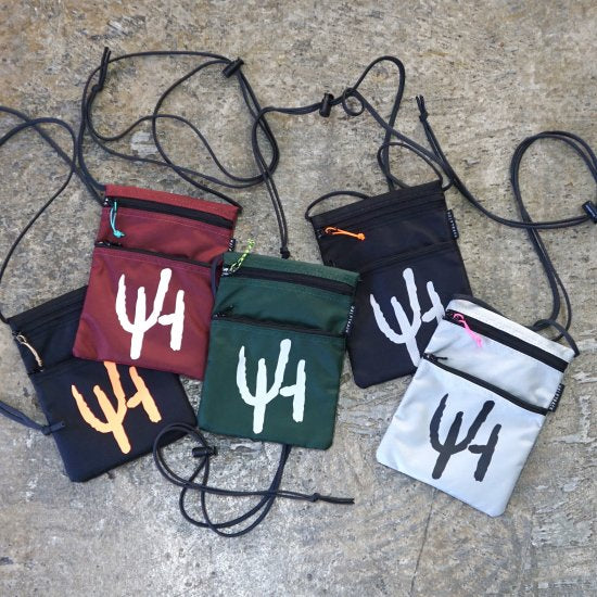 OLDMOUNTAIN×HALF TRACK PRODUCTSコラボクッション 【公式通販 OLDMOUNTAIN×HALF TRACK PRODUCTSコラボクッション 【公式通販